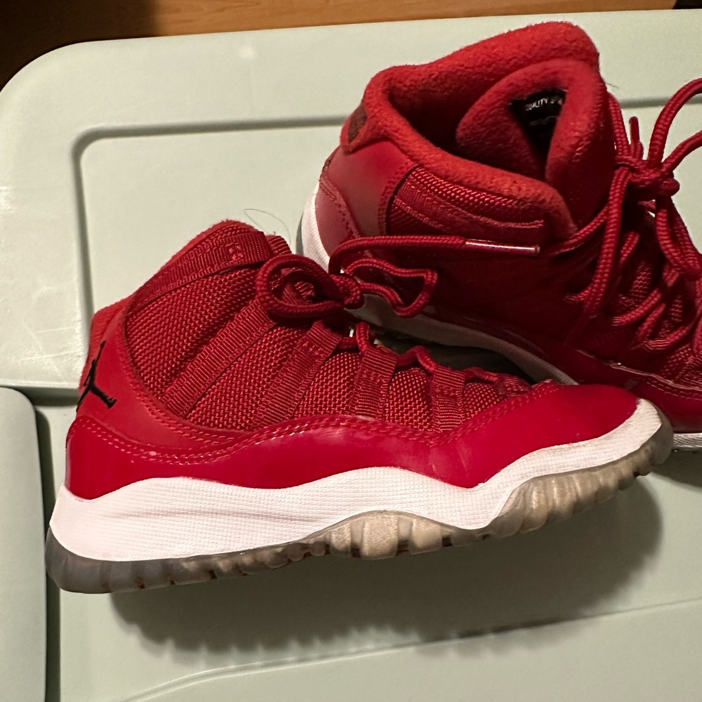 Jordan’s Retro 11 red sneakers